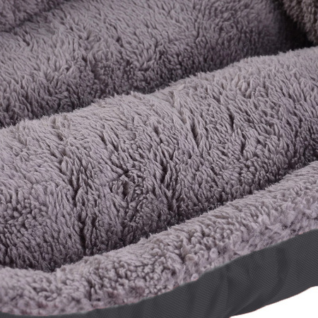 Legowisko Dla Psa M - 52x43 cm Czarno-Szare Pluszowe Prostokątne